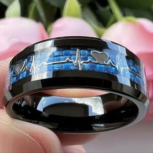 Stainless Steel Blue Carbon Fiber Ekg pattern Ring/band.Size 13. Unisex. NWT*